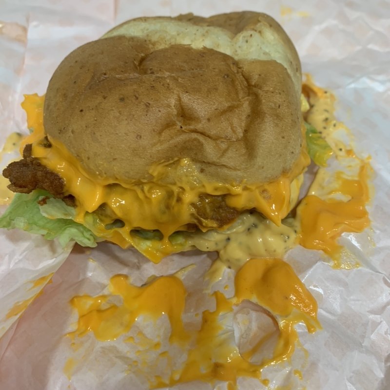 チーズにおぼれるフィレサンド(ケンタッキーフライドチキン旗の台店)