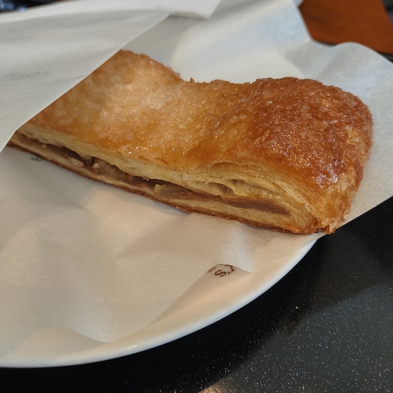 和栗のスティックパイ(タリーズコーヒー 築地聖ルカ通り店)