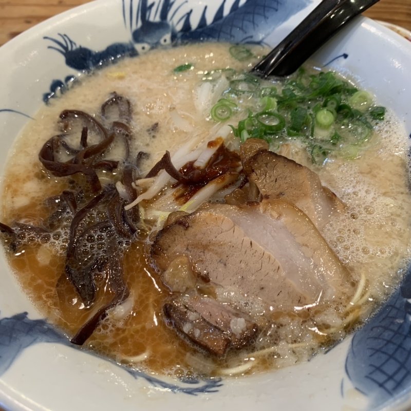 とんこつこく味(ラーメン龍の家 上津店(創業店))