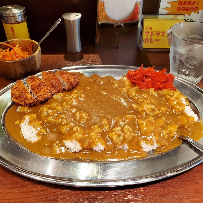 大盛りカレー(大阪マドラスカレー22号店)