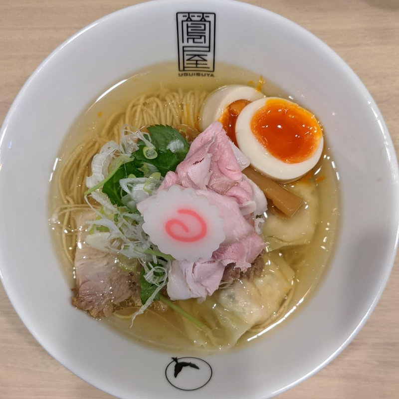 特製塩ラーメン(鶯屋)