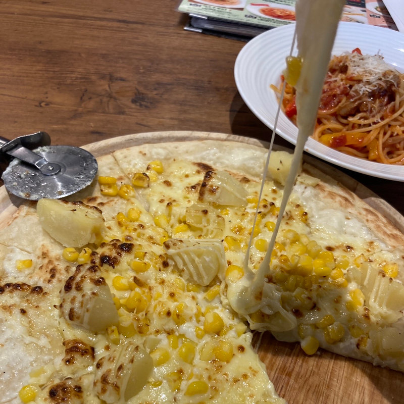 仔羊のラグートマトソース(オリーブの丘 多摩ニュータウン店 )