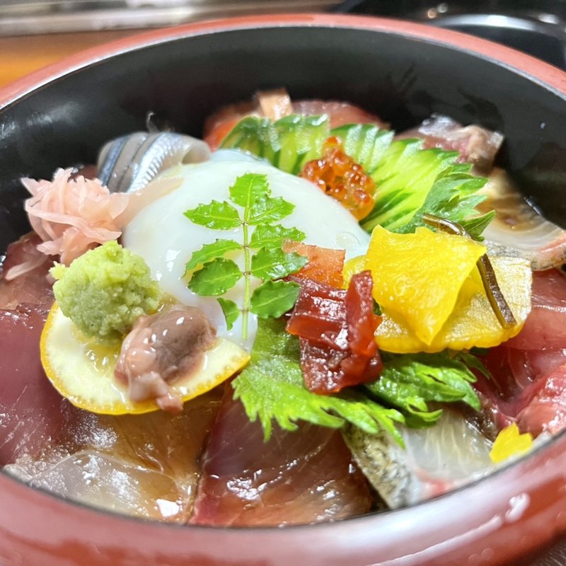 温たまらん丼(さつま味 （さつまあじ）)