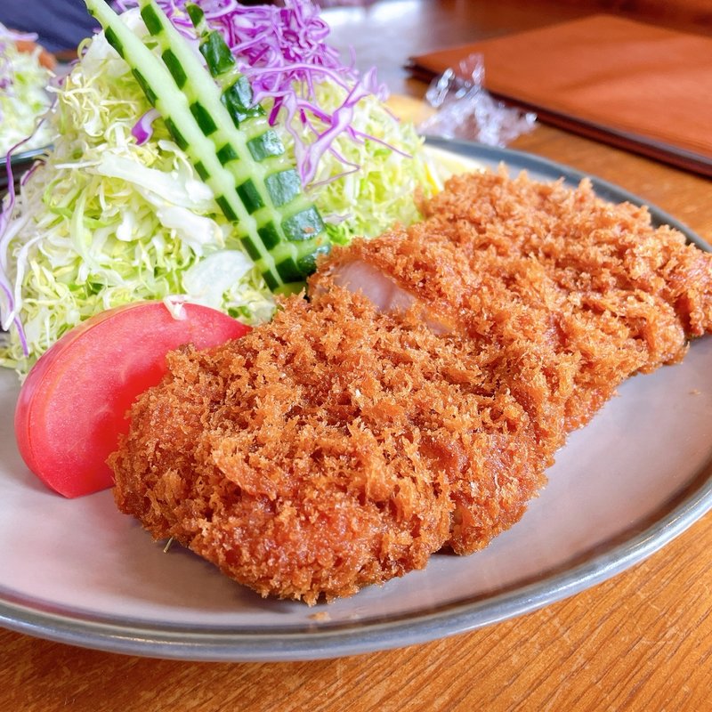 特ロースかつ定食(とんかつ大関)