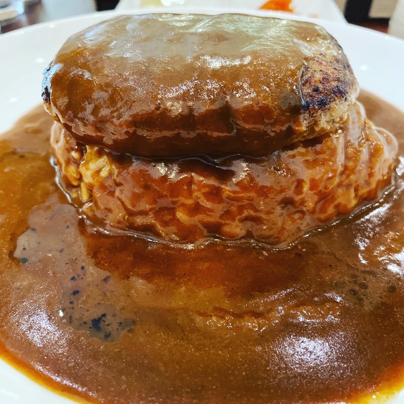 大阪甘辛ハンバーグカレー(カフェ・クレール)