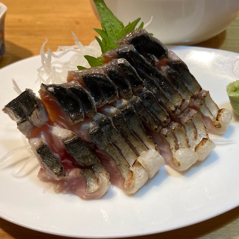 しめ鯖炙り(ボカン亭)