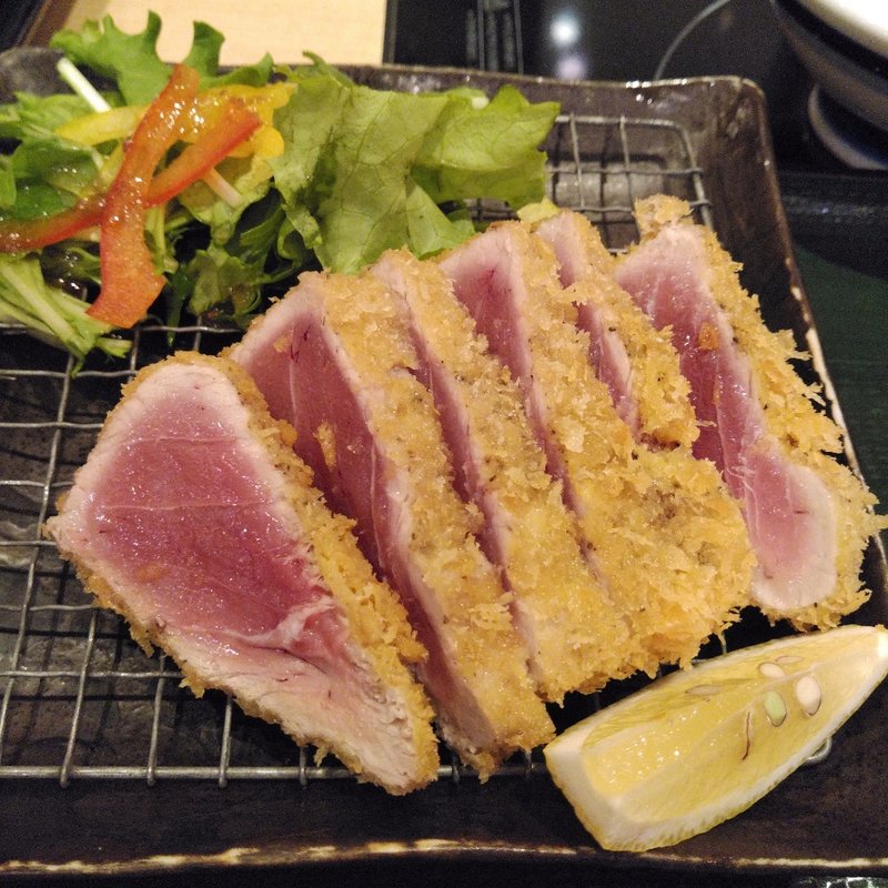 まぐろレアカツ膳(漁亭浜や エスパル店 （浜や）)