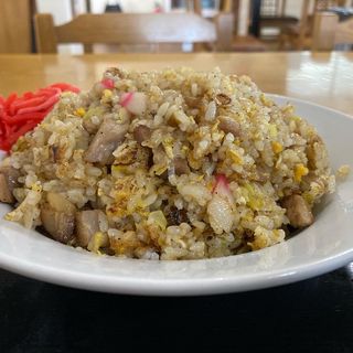 チャーハン大盛(まごころ亭かまや)