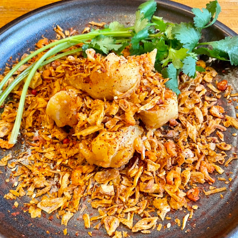 大海老のフリット　スパイシーチップ炒め(芝蘭 板橋本店 )