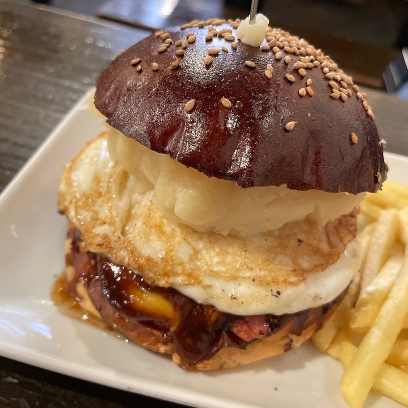 マッシュポテトベーコンチーズバーガー(ハングリーヘブン 上板橋店)
