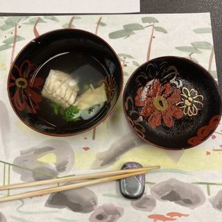 (松魚亭 （しょうぎょてい）)