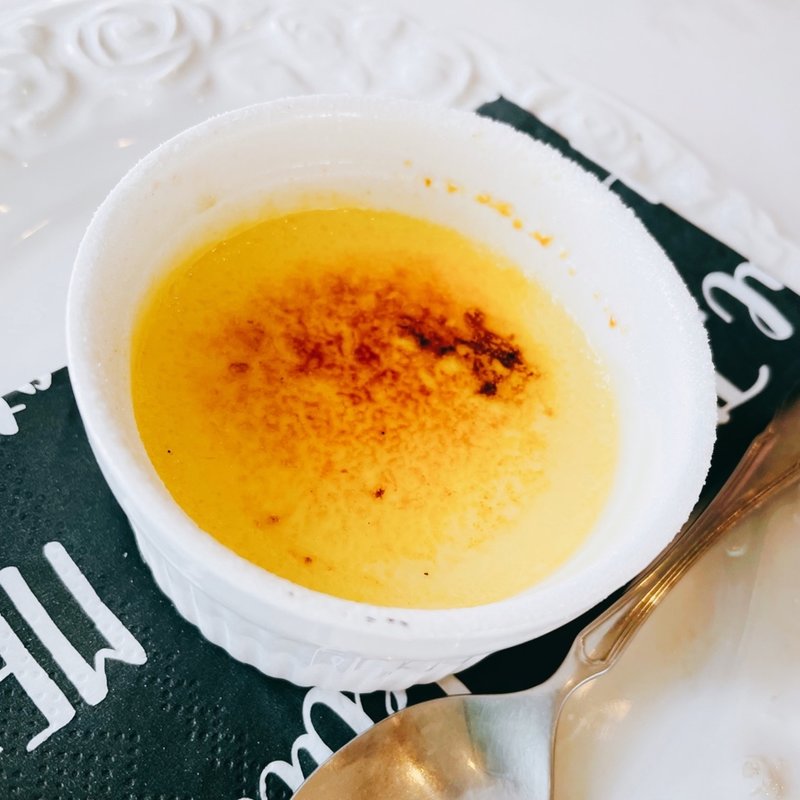 クリームブリュレ(イタリア料理 リピエーニ)