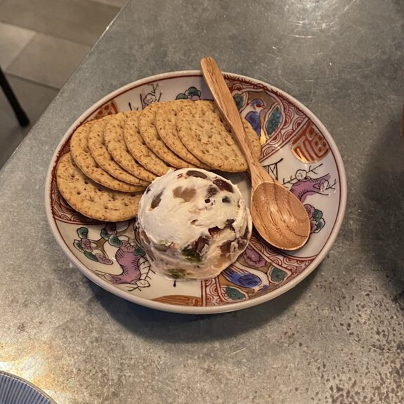 甘納豆マスカルポーネ(居酒屋とろわる)