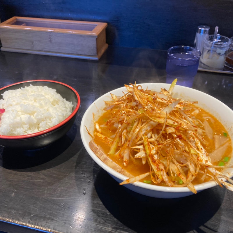 極味噌辛ネギトッピング&大盛ライス(ちゃん亭)