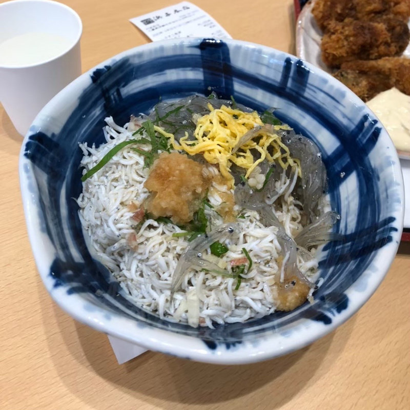 しらす丼(おかげ横丁)