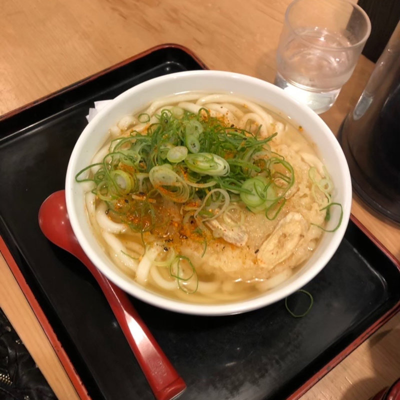 ごぼう天うどん(因幡うどん ソラリアステージ店)