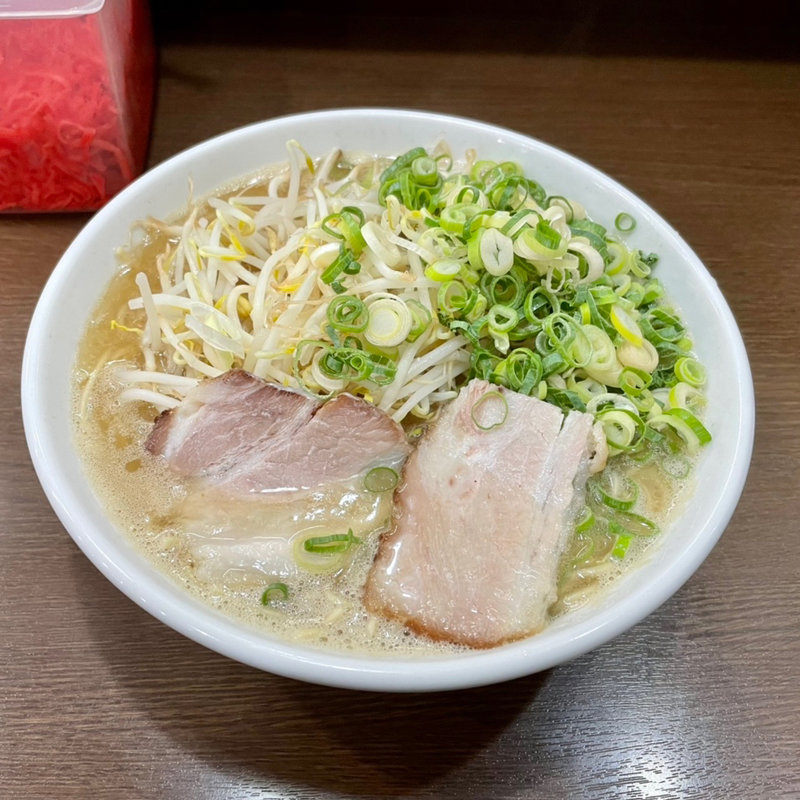 もやしラーメン（大盛）(須恵三洋軒 松島店)