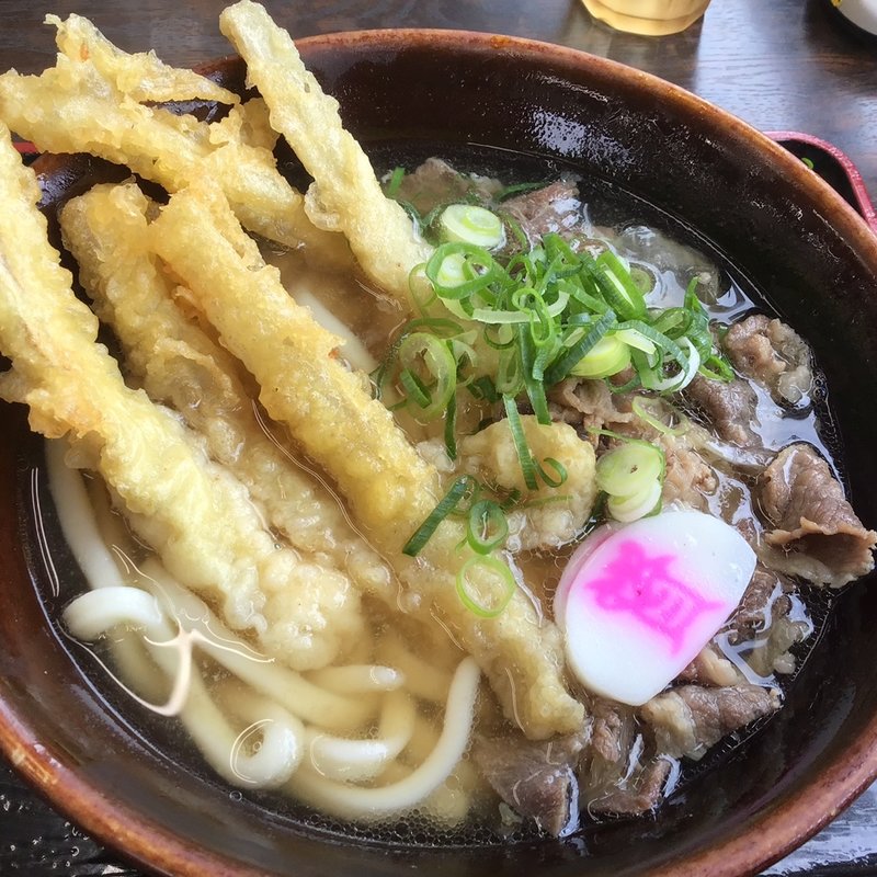 肉ごぼう天うどん(資さんうどん 永犬丸店)