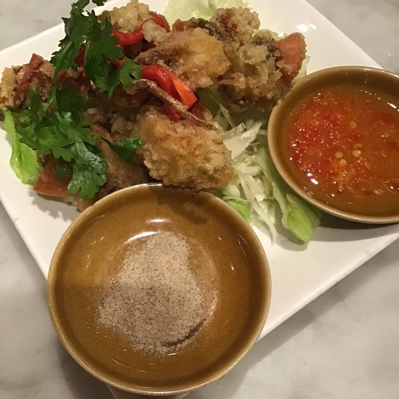 【Recommend】ソフトシェルクラブの唐揚げ(シンガポール海南鶏飯 水道橋店 （ハイナンチーファン）)