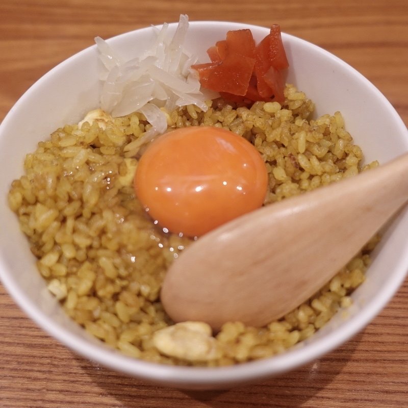 カレー炒飯のフライライス(里葉亭)