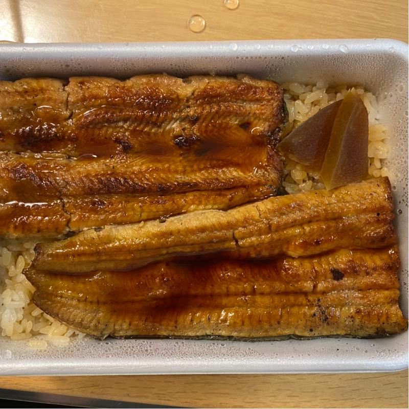 鰻重　桜(うなぎ 十和田)