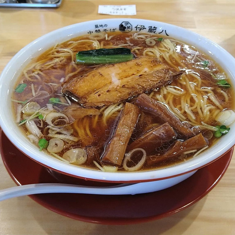 築地の中華そば(中華そば伊蔵八本店)