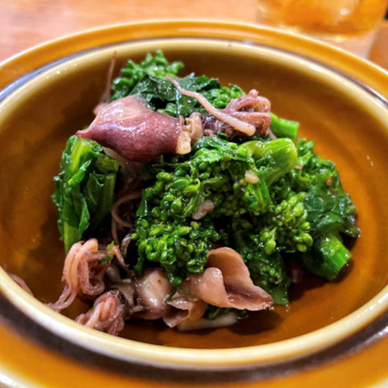 ホタルイカと菜の花のペペロン風(立呑み あかすと)