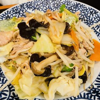 肉野菜炒め(中華料理オトメ)