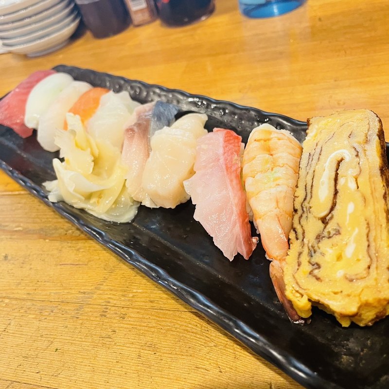 ランチ寿司(立食い みかく寿司 )