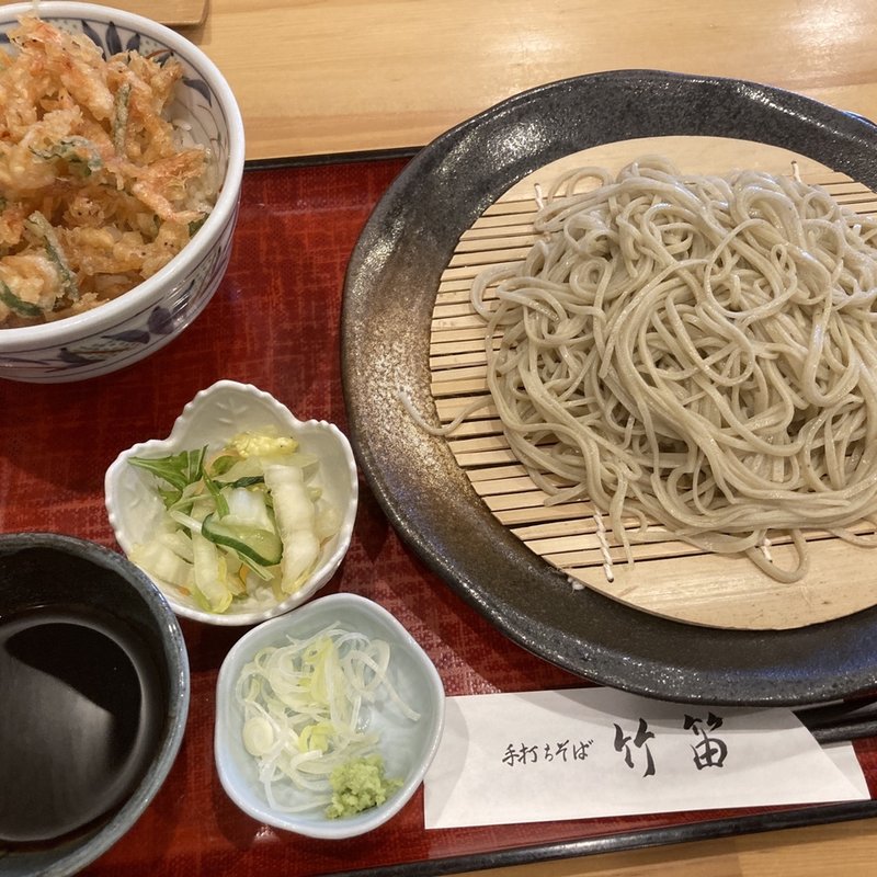 桜えび天丼(竹笛)