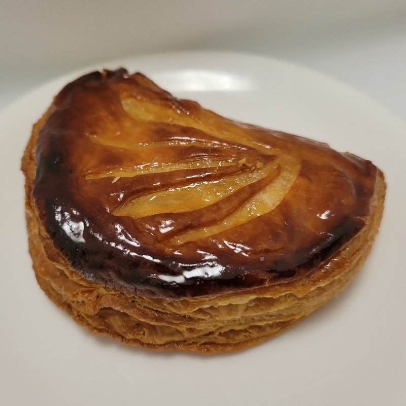 焼きたてプレミアムアップルパイ(シャトレーゼ)