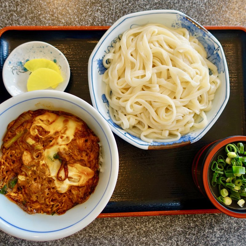 親子丼定食(手打うどん じん兵衛)