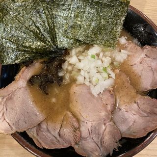 チャーシュー麺(横浜家系ラーメン　山崎家)