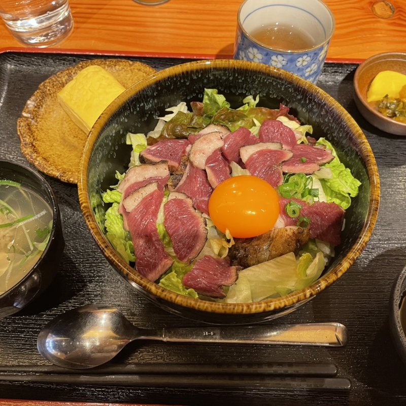 河内鴨タタキ丼定食(橙　天満橋店)