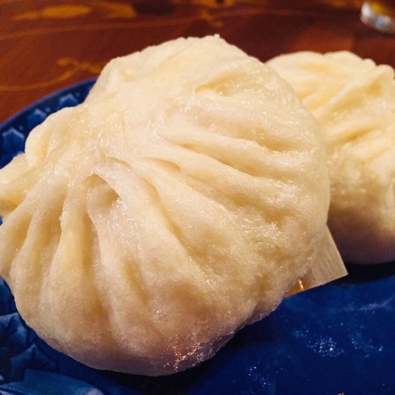 豚まん(551蓬莱 JR新大阪駅中央口店 （551 HORAI）)