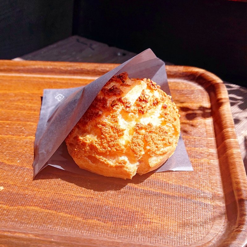 塩麴シュークリーム(黒川温泉　パティスリー麓)