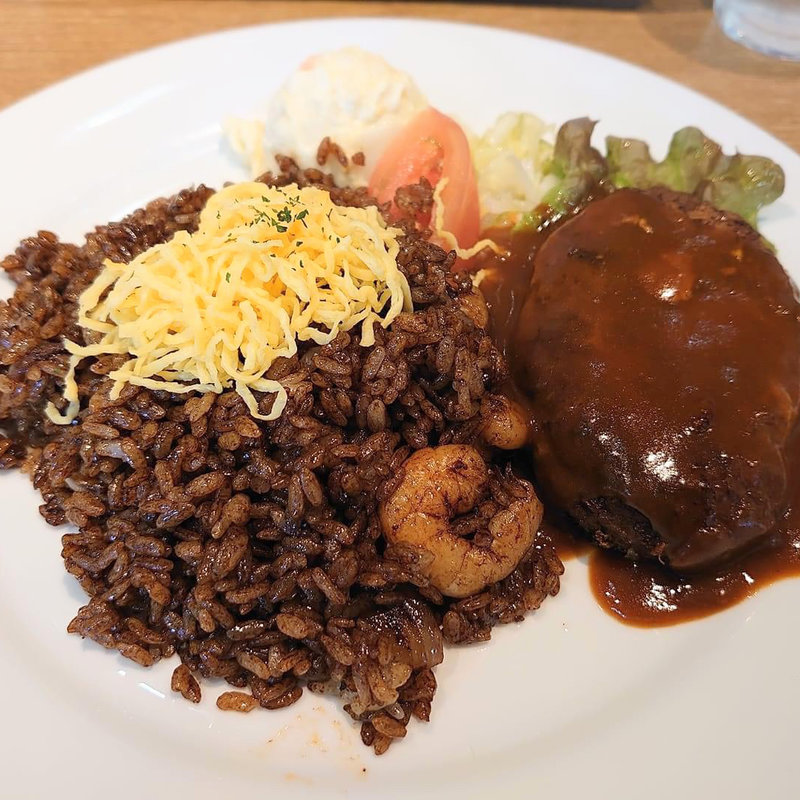 えびめしハンバーグプレート(えびめしや 万成店 )