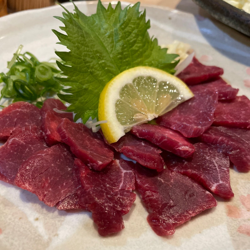 馬刺し(かぼす亭 （かぼすてい）)