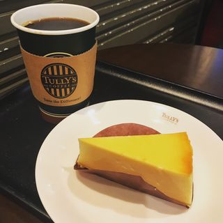 ベイクドチーズケーキ(タリーズコーヒー 日本橋YUITOアネックス店)
