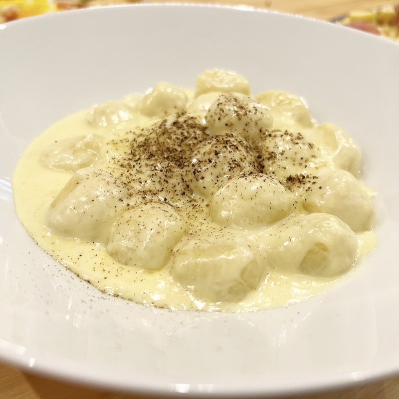 ゴルゴンゾーラ(CENTRO （セントロ）)