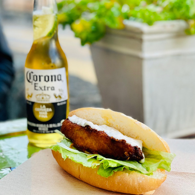 フィッシュサンド(ストリート・カフェ・レト)