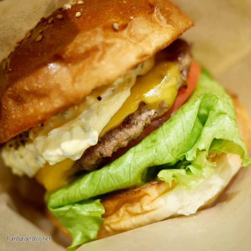 タルタルチーズバーガー(アイランドバーガーズ　四谷三丁目店)