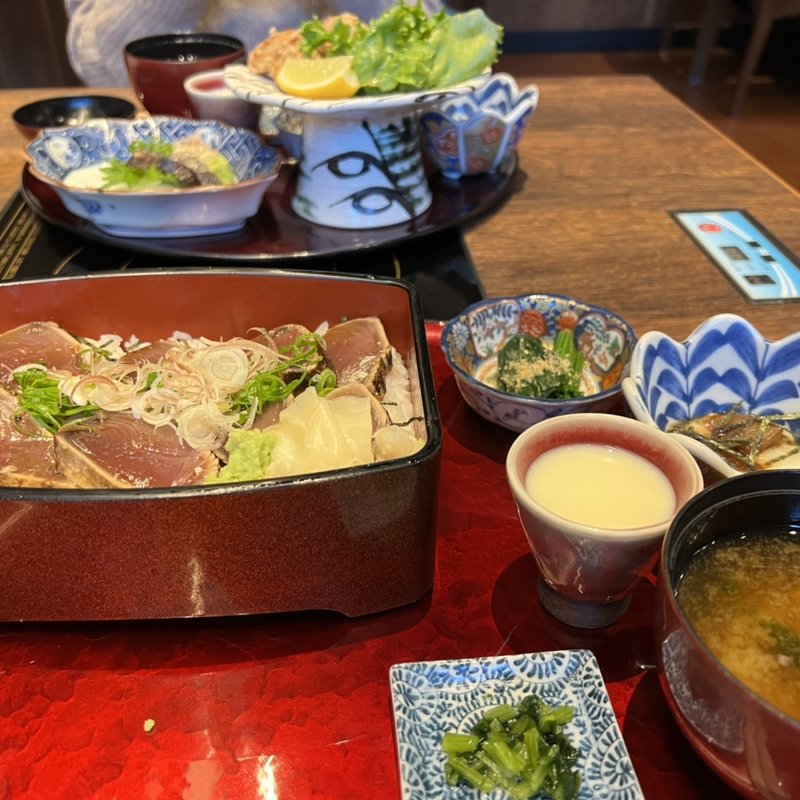 かつをの塩たたき(わらやき屋 名古屋)