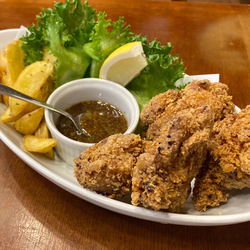 自慢のフライドチキン(長濱浪漫ビール （長浜浪漫ビール ナガハマロマンビール）)