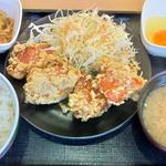 唐揚げ定食(吉野家 ６号線白鳥店)