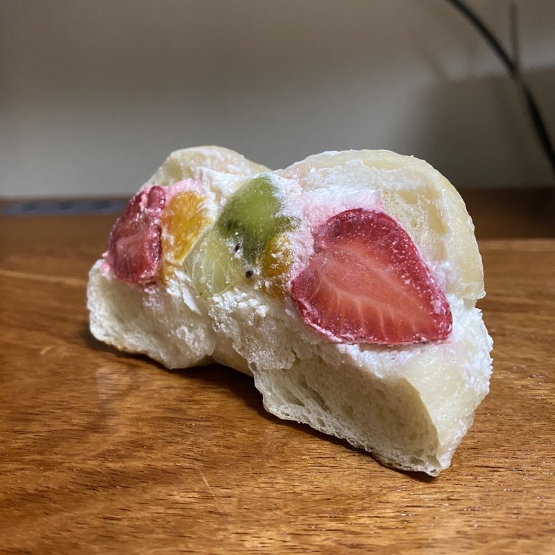 ベーグルサンド(フルーツ)(グランディール 覚王山店)