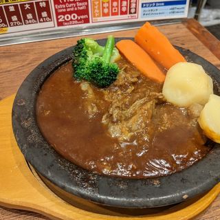 肉2倍牛すじ煮込みカレー(ホットスプーン 西新宿店（Hot Spoon）)