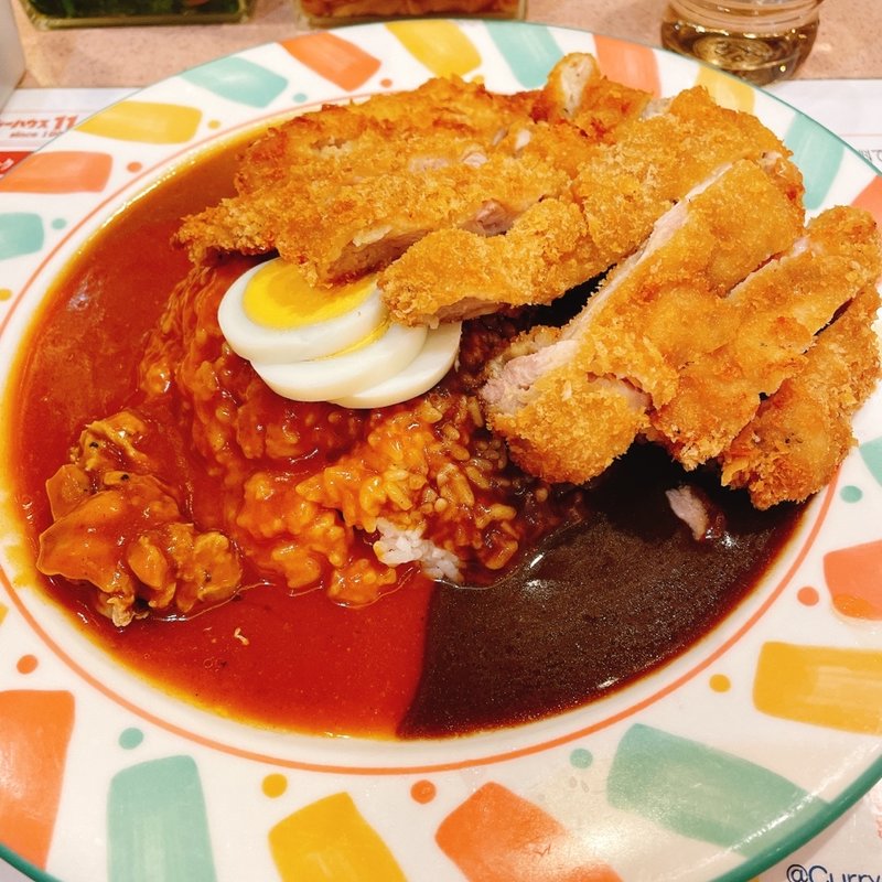 よくばりカレー(カレーハウス11イマサ （カレーハウスイレブンイマサ）)