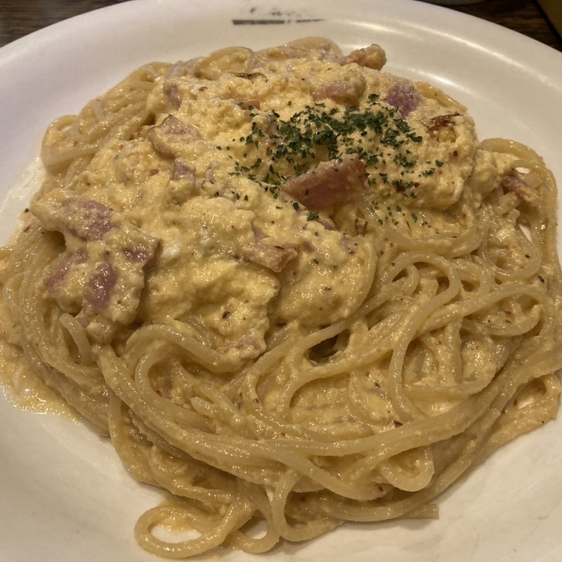 辛口のベーコンと卵(マイヨール )