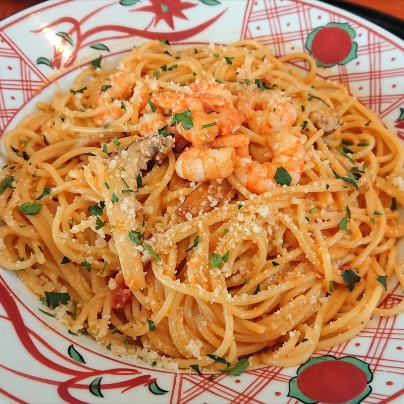 たっぷり海老とモッツァレラチーズのトマトクリーム(洋麺屋五右衛門 港北店)